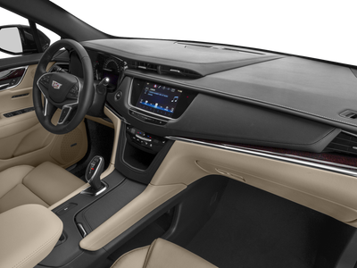 2018 Cadillac XT5 Luxury FWD