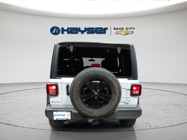 2022 Jeep Wrangler Unlimited Altitude - Photo 6