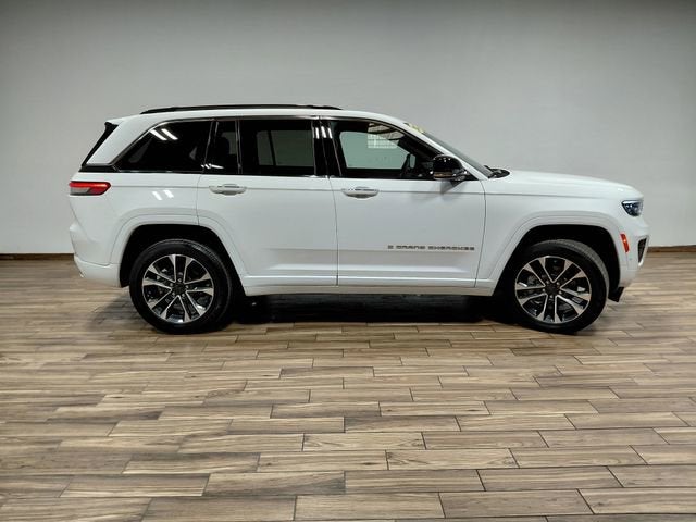 2023 Jeep Grand Cherokee Overland 4x4
