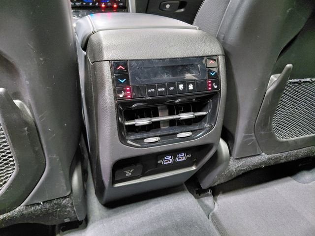 2023 Jeep Grand Cherokee Overland 4x4