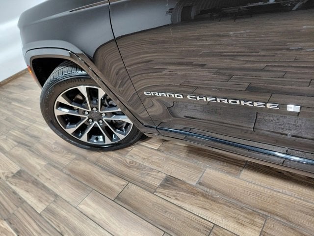 2022 Jeep Grand Cherokee L Overland 4x4