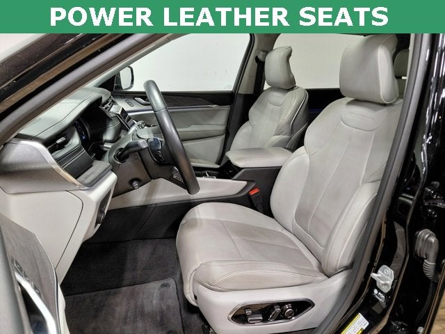 2022 Jeep Grand Cherokee L Overland 4x4