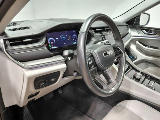 2022 Jeep Grand Cherokee L Overland 4x4