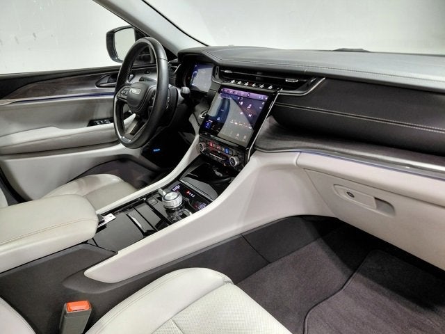 2022 Jeep Grand Cherokee L Overland 4x4