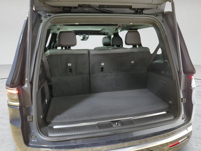 2023 Jeep Grand Wagoneer Series II 4x4