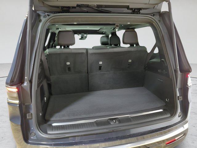 2023 Jeep Grand Wagoneer Series II 4x4