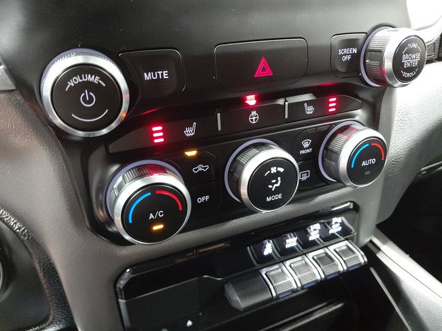 2019 RAM 1500 Big Horn/Lone Star Crew Cab 4x4 5'7" Box