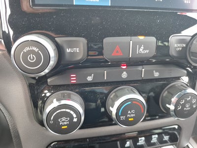 2025 RAM 1500 Big Horn Crew Cab 4x4 5'7" Box
