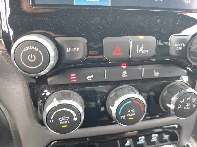 2025 RAM 1500 Big Horn Crew Cab 4x4 5'7" Box