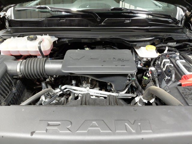 2025 RAM 1500 Big Horn Crew Cab 4x4 5'7" Box