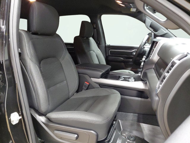 2025 RAM 1500 Big Horn Crew Cab 4x4 5'7" Box