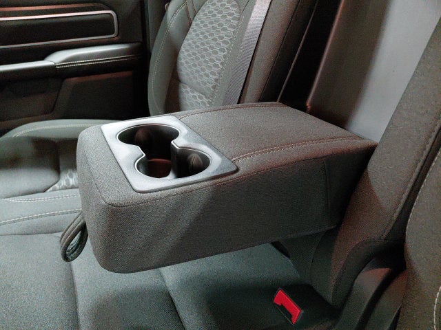 2025 RAM 1500 Big Horn Crew Cab 4x4 5'7" Box