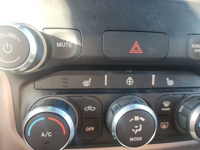 2019 RAM 1500 Big Horn/Lone Star Quad Cab 4x4 6'4" Box