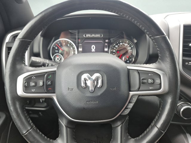 2020 RAM 1500 Big Horn Crew Cab 4x4 5'7" Box