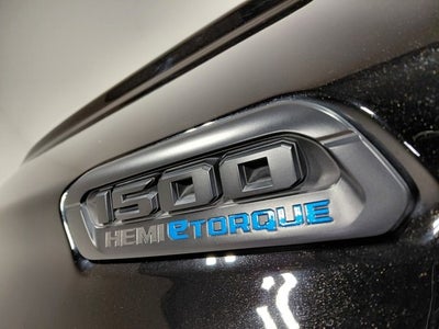 2023 RAM 1500 Big Horn Crew Cab 4x4 5'7" Box