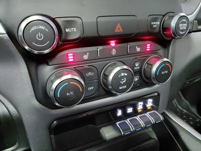 2023 RAM 1500 Big Horn Crew Cab 4x4 5'7" Box