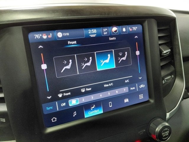 2023 RAM 1500 Big Horn Crew Cab 4x4 5'7" Box