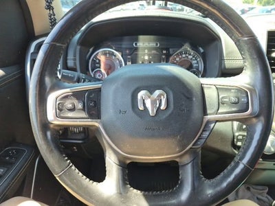 2020 RAM 1500 Laramie Crew Cab 4x4 5'7" Box