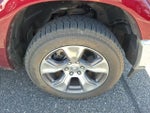 2020 RAM 1500 Laramie Crew Cab 4x4 5'7" Box
