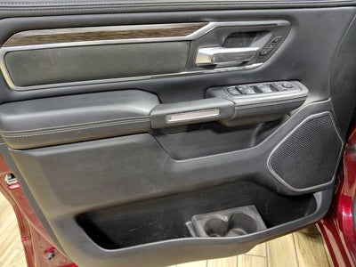 2020 RAM 1500 Laramie Crew Cab 4x4 5'7" Box
