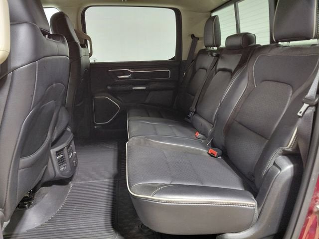 2020 RAM 1500 Laramie Crew Cab 4x4 5'7" Box