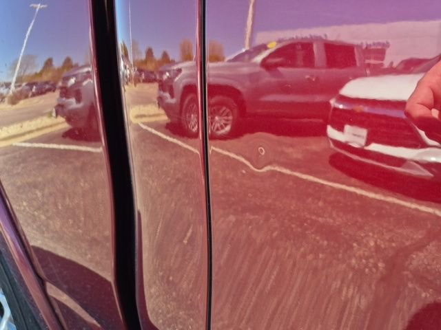 2020 RAM 1500 Laramie Crew Cab 4x4 5'7" Box