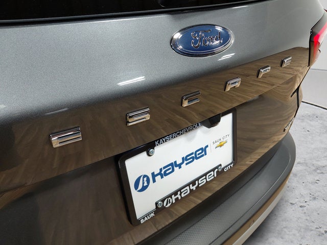 2025 Ford Escape Platinum