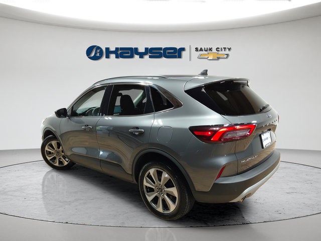 2025 Ford Escape Platinum