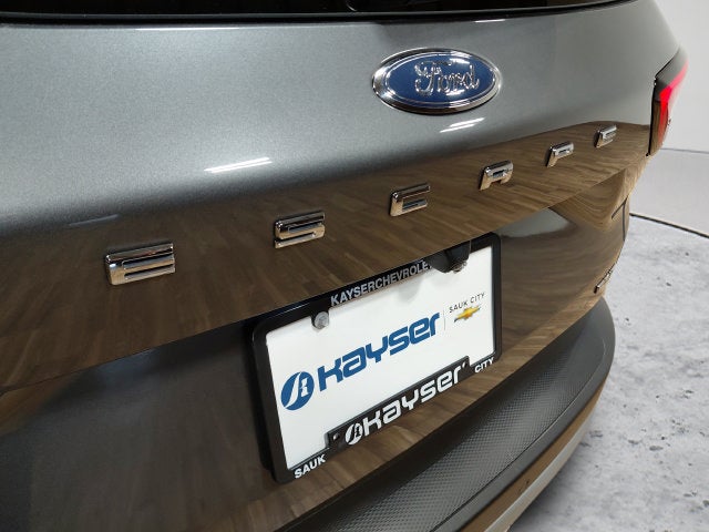 2025 Ford Escape Platinum