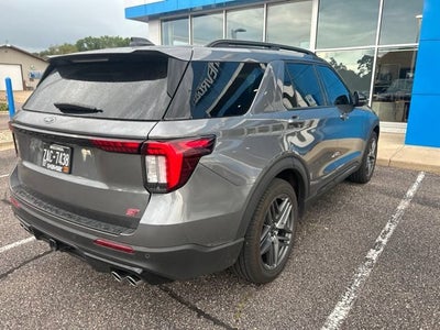 2025 Ford Explorer ST
