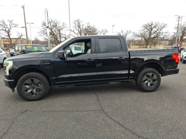 2023 Ford F-150 Lightning LARIAT