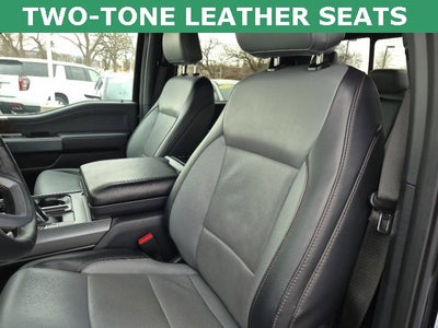 2023 Ford F-150 Lightning LARIAT