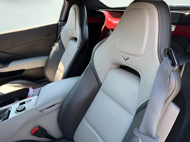 2019 Chevrolet Corvette 2LT - Photo 12