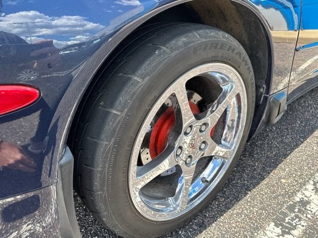2001 Chevrolet Corvette Base