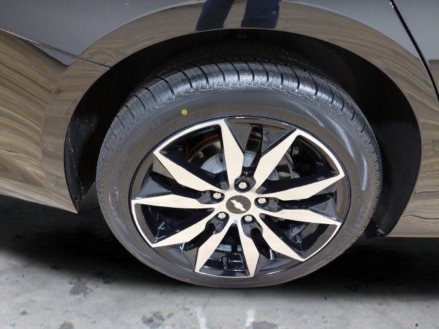2016 Chevrolet Malibu 2LT - Photo 11