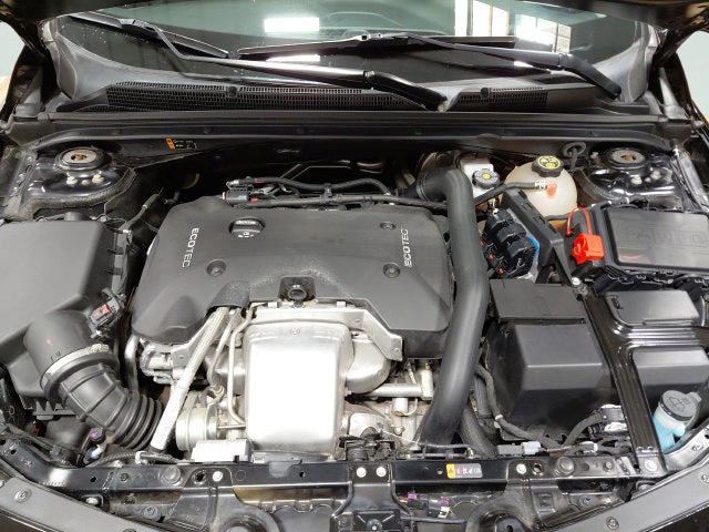 2016 Chevrolet Malibu 2LT - Photo 13