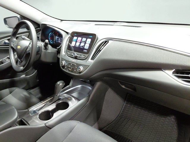 2016 Chevrolet Malibu 2LT - Photo 15