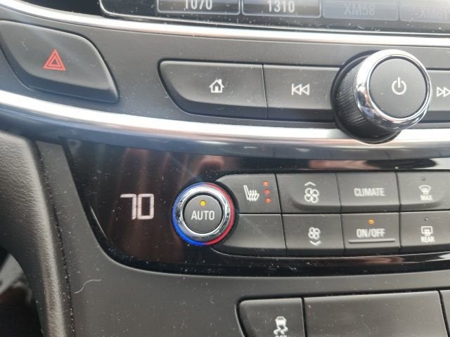 2017 Buick LaCrosse Essence