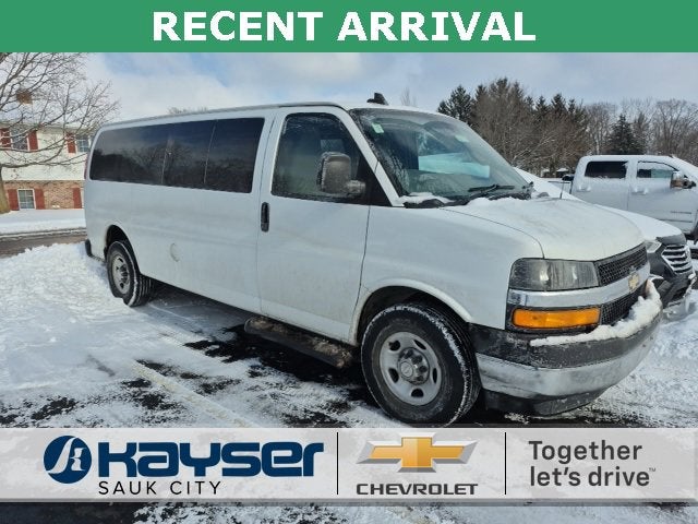2019 Chevrolet Express Passenger 3500 LT