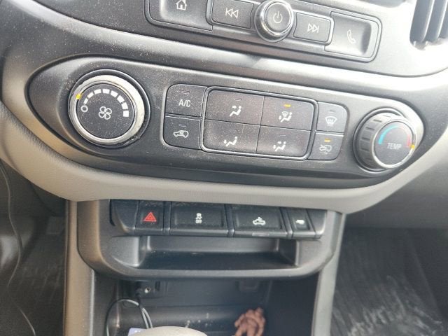 2022 Chevrolet Colorado WT