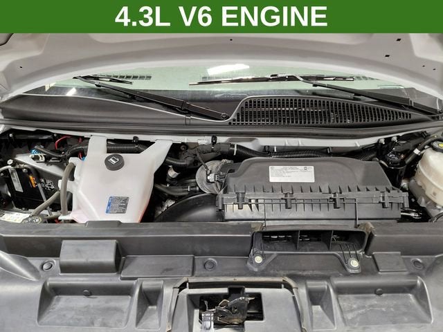 2024 Chevrolet Express Cargo 2500 WT