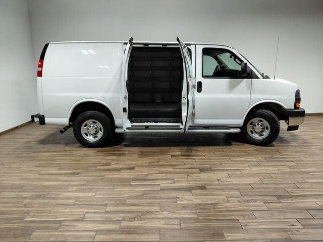 2024 Chevrolet Express Cargo 2500 WT