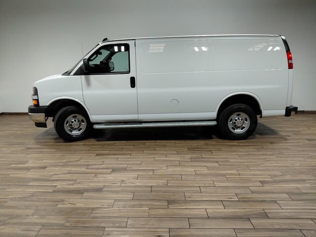 2024 Chevrolet Express Cargo 2500 WT