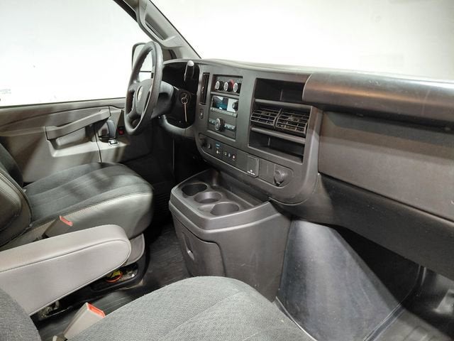 2024 Chevrolet Express Cargo 2500 WT