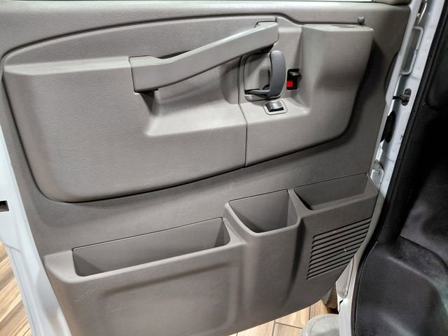 2024 Chevrolet Express Cargo 2500 WT
