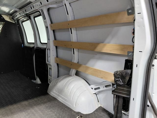 2024 Chevrolet Express Cargo 2500 WT