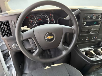 2025 Chevrolet Express Cargo WT