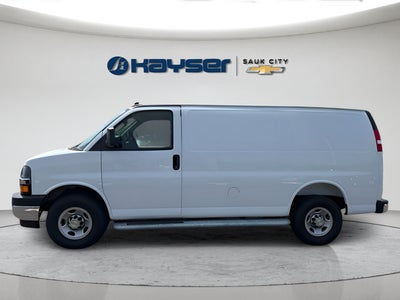 2025 Chevrolet Express Cargo WT