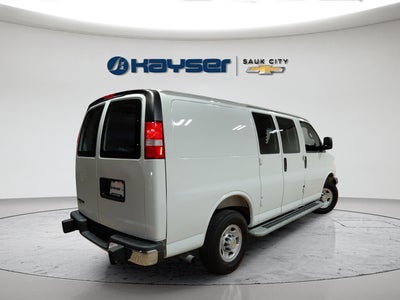 2025 Chevrolet Express Cargo WT