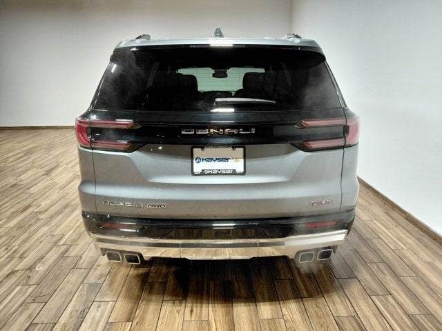 2024 GMC Acadia Denali